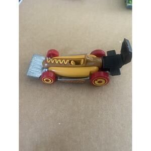 2017 Hot Wheels Street Wiener Spicy Dog Jalapeno Hotdog Toy Race Car